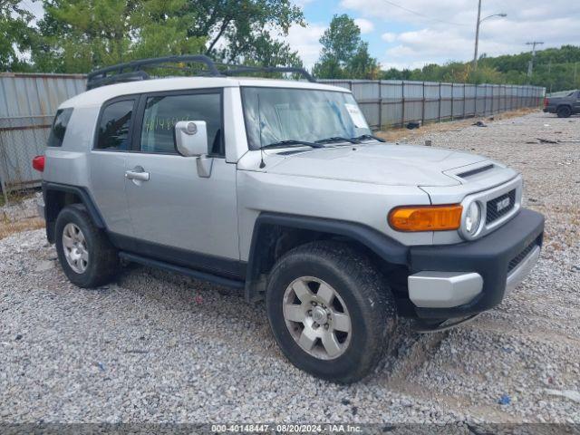  Salvage Toyota FJ Cruiser