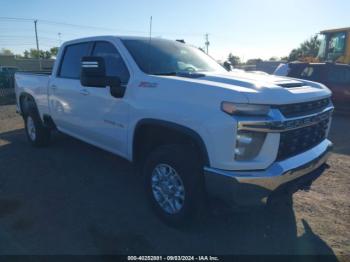  Salvage Chevrolet Silverado 2500