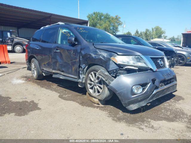  Salvage Nissan Pathfinder