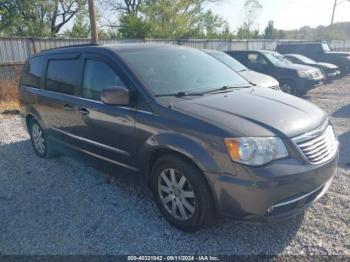  Salvage Chrysler Town & Country