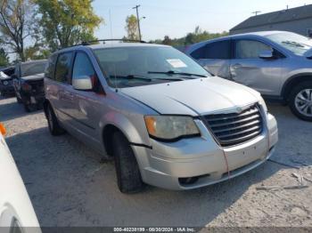  Salvage Chrysler Town & Country