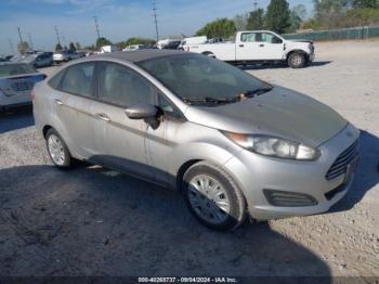  Salvage Ford Fiesta