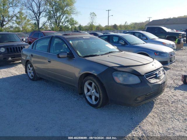  Salvage Nissan Altima