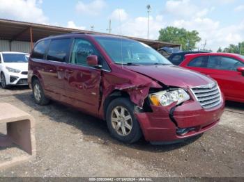  Salvage Chrysler Town & Country