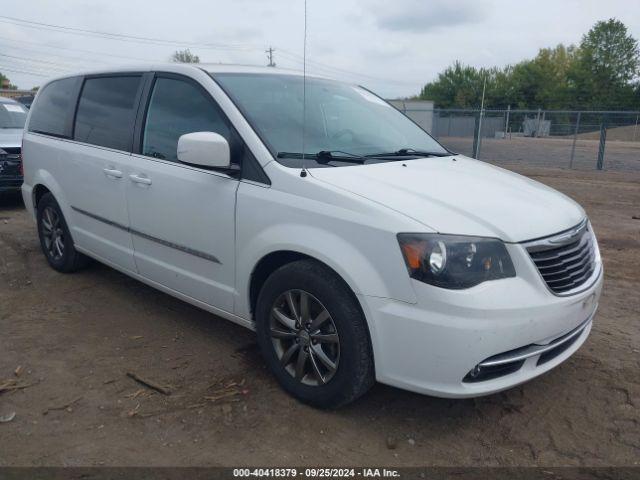  Salvage Chrysler Town & Country