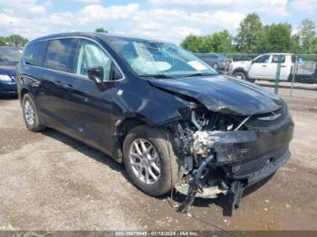  Salvage Chrysler Voyager