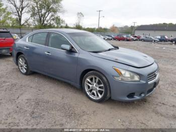  Salvage Nissan Maxima