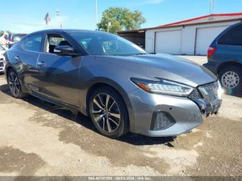  Salvage Nissan Maxima