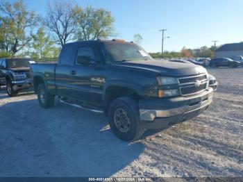  Salvage Chevrolet Silverado 2500