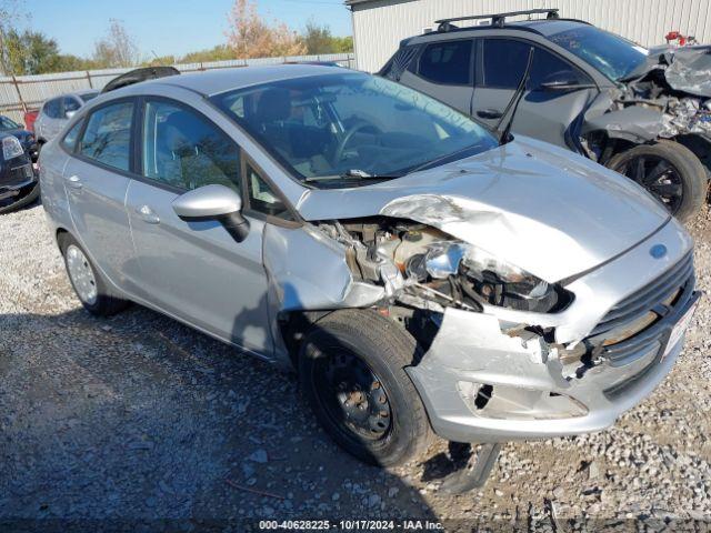  Salvage Ford Fiesta