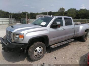  Salvage General Motors Sierra 3500HD