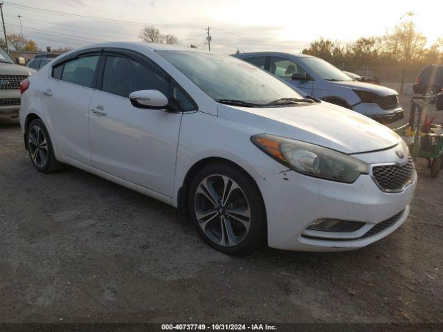  Salvage Kia Forte