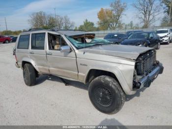  Salvage Jeep Cherokee