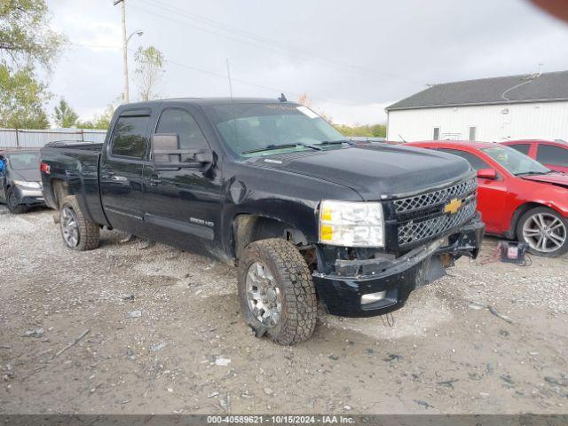  Salvage Chevrolet Silverado 2500