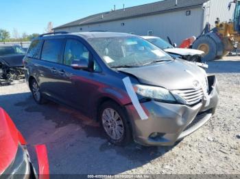  Salvage Toyota Sienna