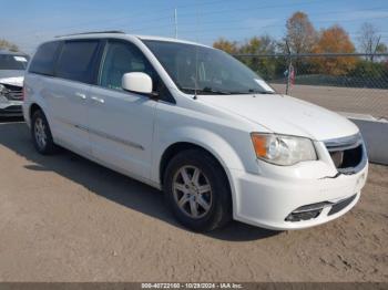  Salvage Chrysler Town & Country