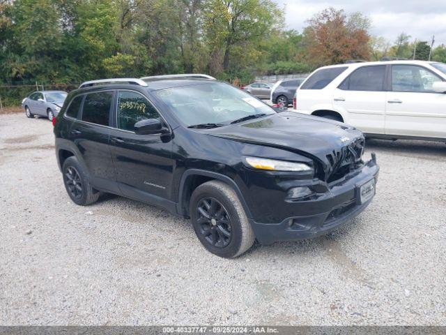  Salvage Jeep Cherokee