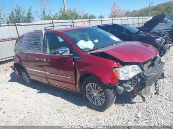  Salvage Chrysler Town & Country