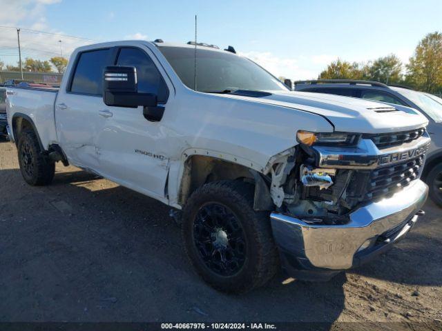  Salvage Chevrolet Silverado 2500