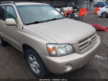  Salvage Toyota Highlander