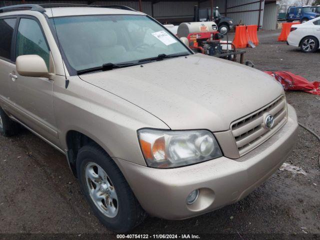  Salvage Toyota Highlander