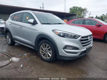  Salvage Hyundai TUCSON