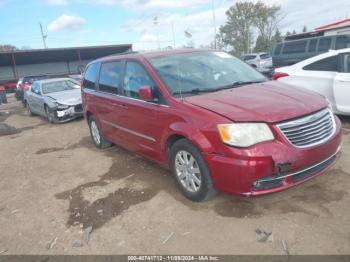  Salvage Chrysler Town & Country