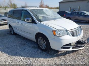  Salvage Chrysler Town & Country