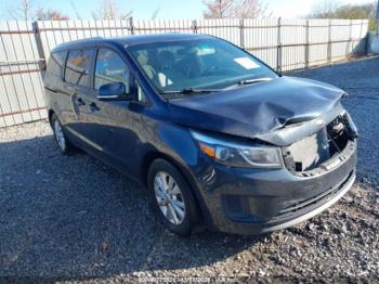  Salvage Kia Sedona