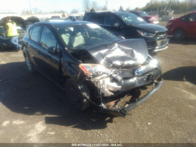  Salvage Toyota Prius c