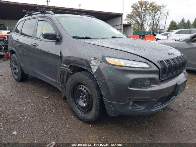  Salvage Jeep Cherokee