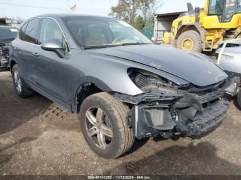  Salvage Porsche Cayenne