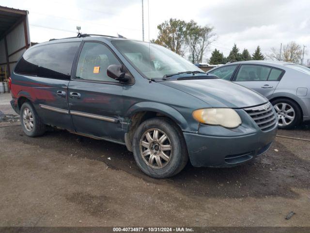  Salvage Chrysler Town & Country