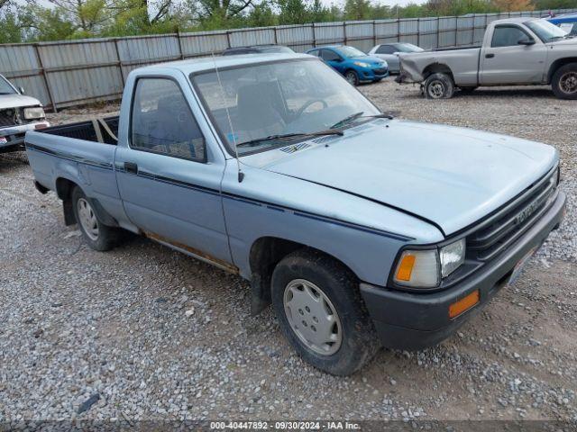  Salvage Toyota Pickup