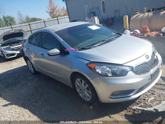  Salvage Kia Forte