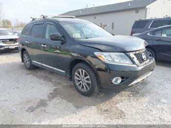  Salvage Nissan Pathfinder