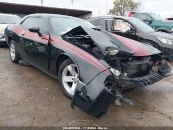  Salvage Dodge Challenger