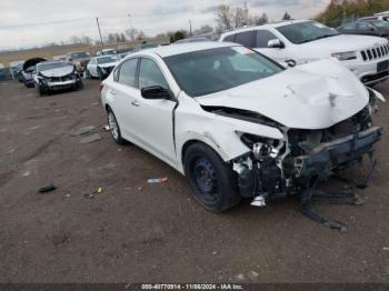  Salvage Nissan Altima