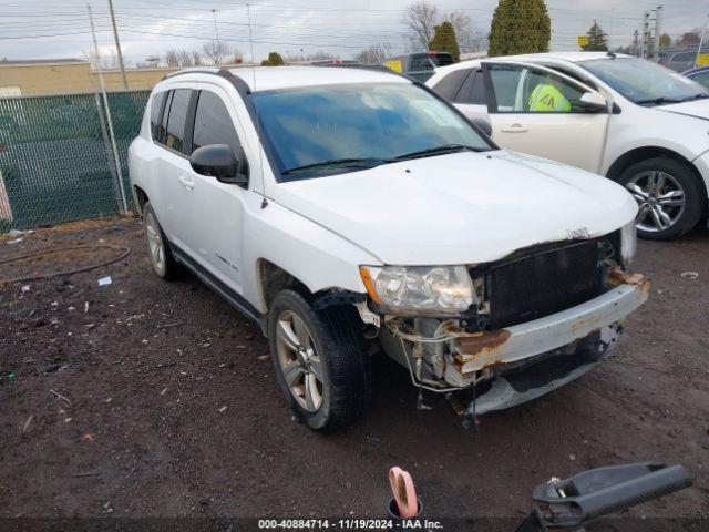  Salvage Jeep Compass