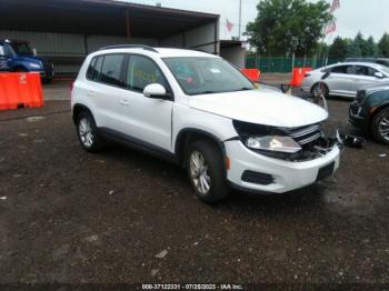  Salvage Volkswagen Tiguan