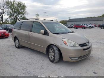  Salvage Toyota Sienna