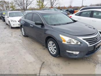  Salvage Nissan Altima