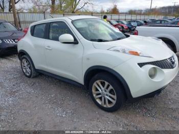  Salvage Nissan JUKE