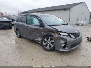  Salvage Toyota Sienna