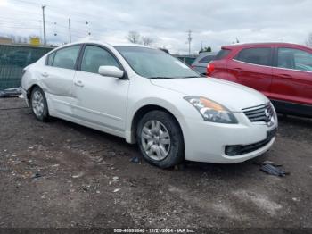  Salvage Nissan Altima