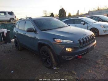  Salvage Jeep Cherokee