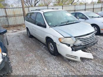  Salvage Chrysler Town & Country