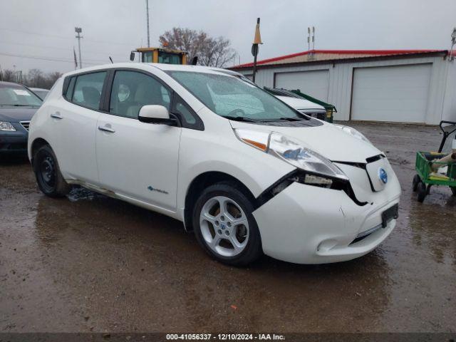  Salvage Nissan LEAF