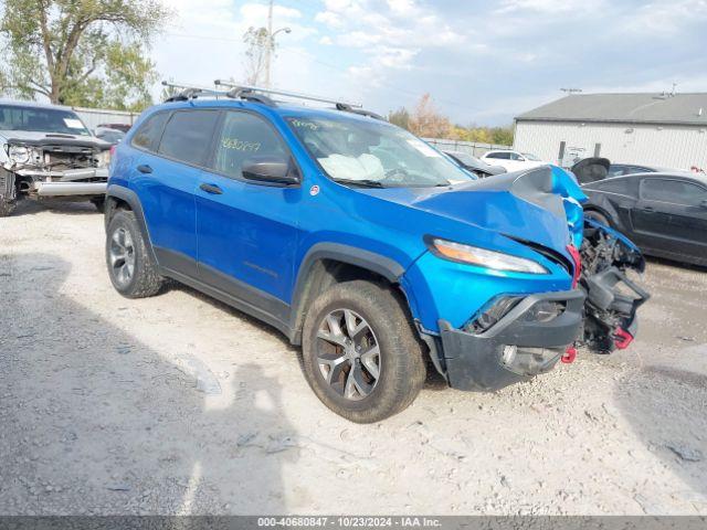  Salvage Jeep Cherokee