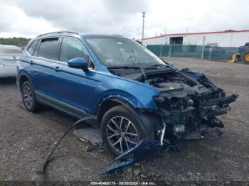  Salvage Volkswagen Tiguan